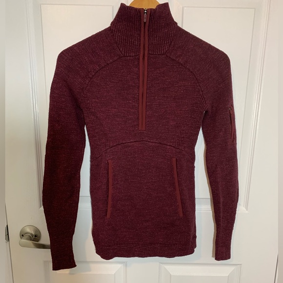 Lululemon sweater - Picture 1 of 2